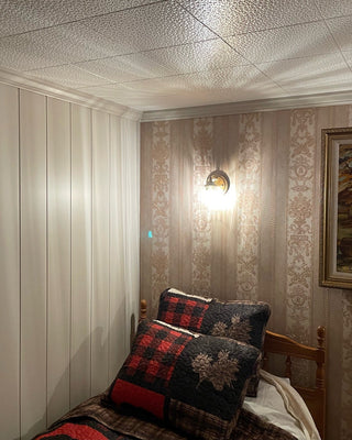 Crown Molding - 1/2