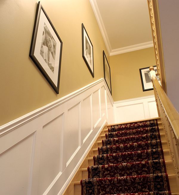 Wainscoting with no panels going up stairs
